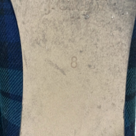 Plaid green flats - Picture 3 of 4